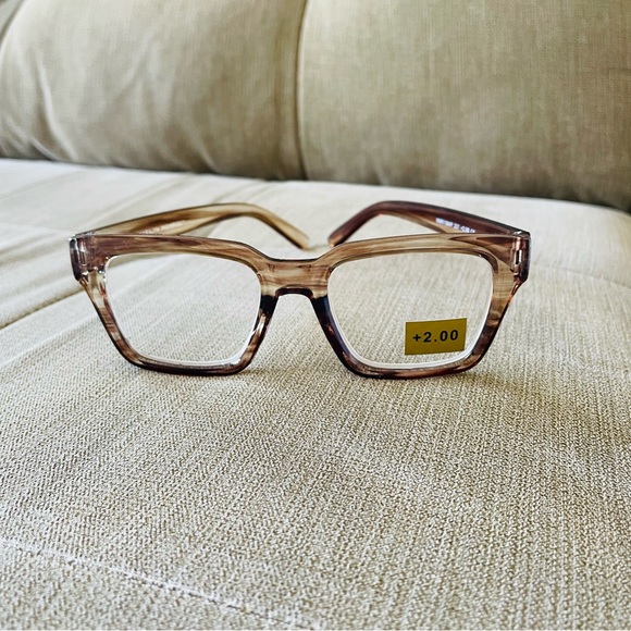 Marilyn Monroe Accessories - Marilyn Monroe black reading glasses, +2.0
